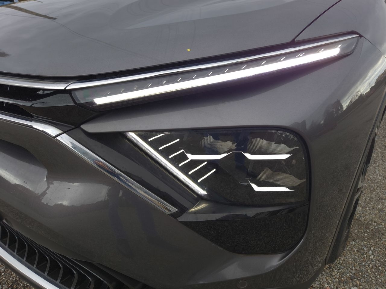 Citroën C5 X PURE TECH 180 CV EAT8 SHINE  - Foto 2