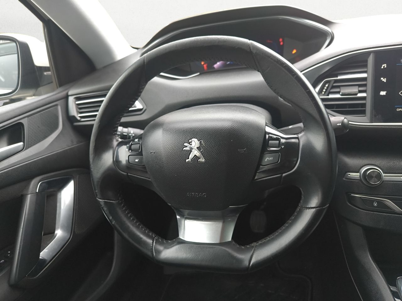Peugeot 308 ACTIVE PACK BLUE HDI 130 CV  - Foto 2
