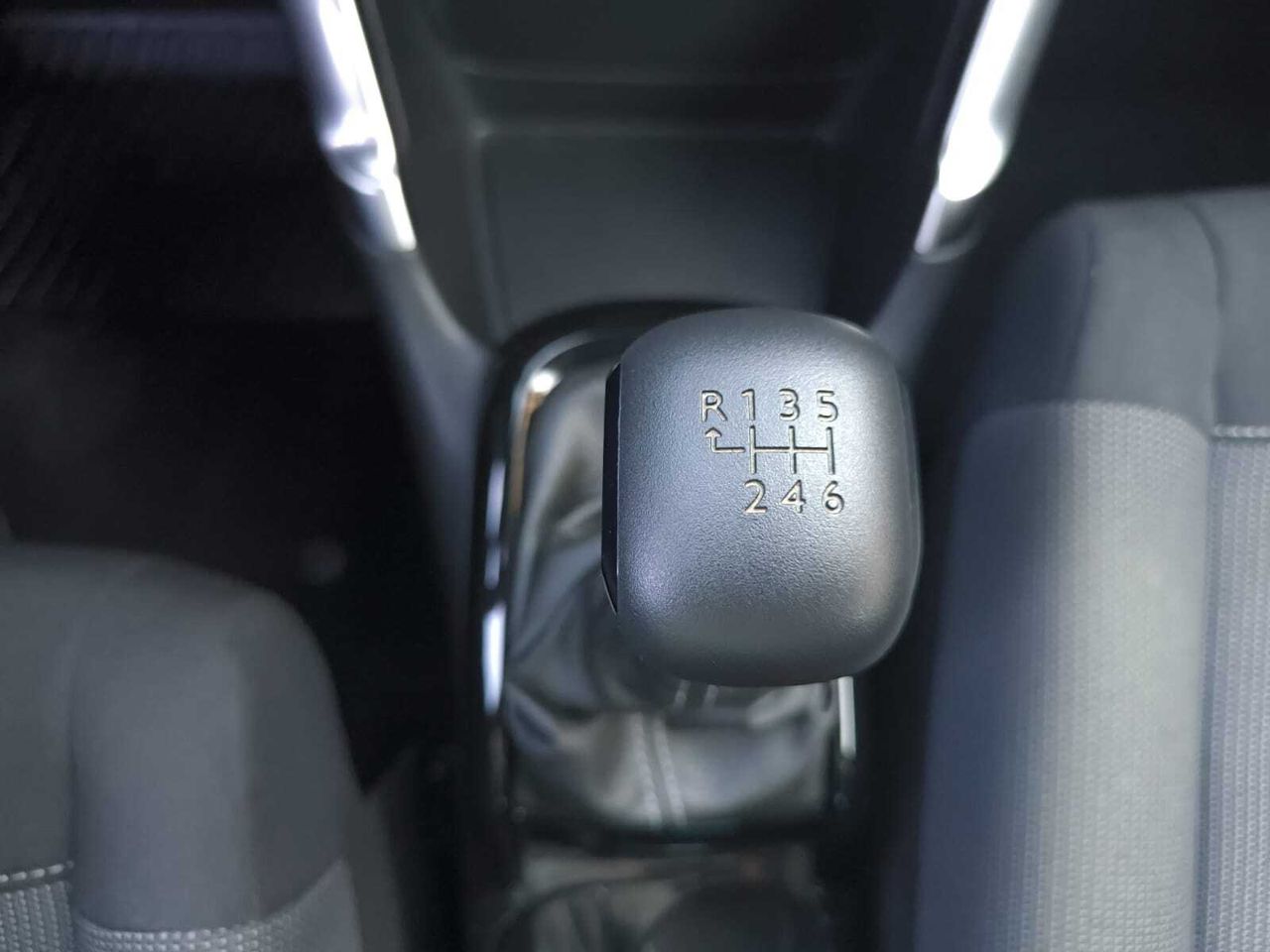 Citroën C3 Aircross BLUE HDI 110 CV C SERIES  - Foto 2