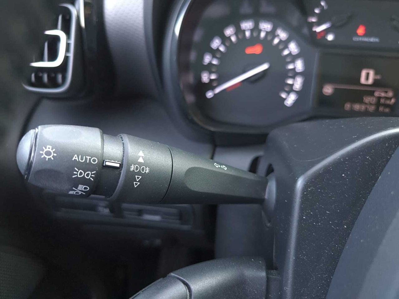 Citroën C3 Aircross BLUE HDI 110 CV C SERIES  - Foto 2