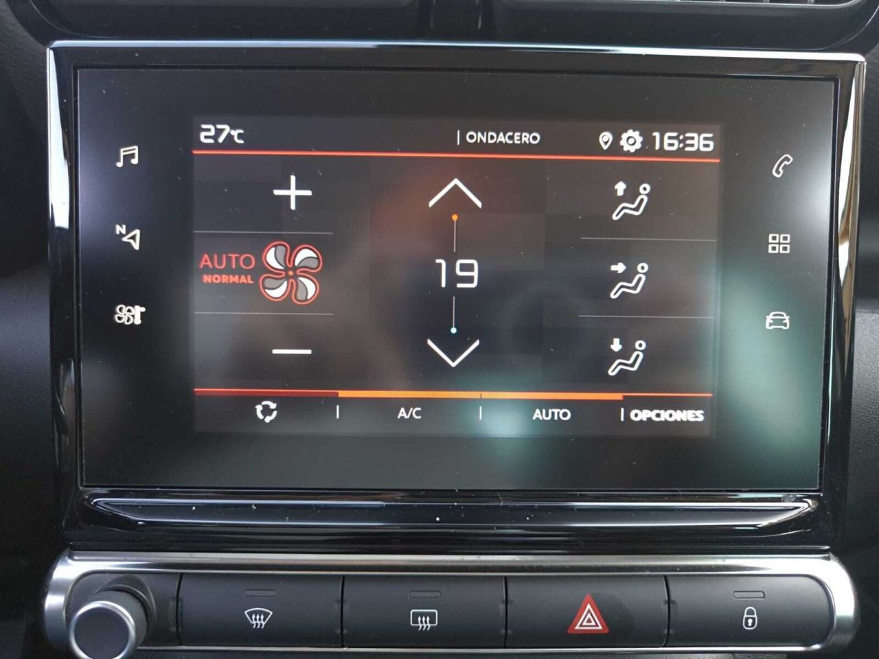 Citroën C3 Aircross BLUE HDI 110 CV C SERIES  - Foto 2