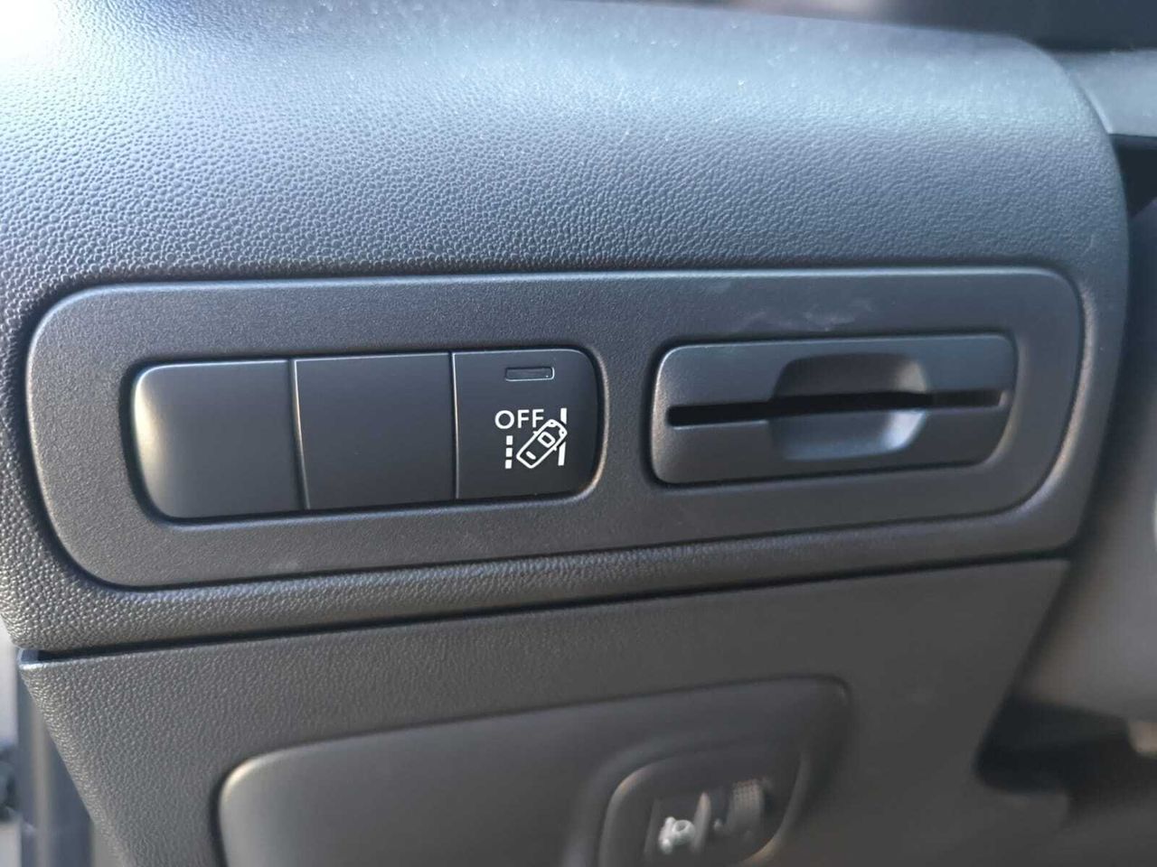 Citroën C3 Aircross BLUE HDI 110 CV SHINE  - Foto 2