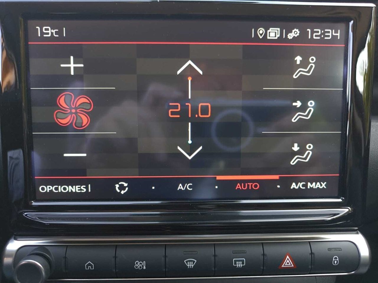 Citroën C3 Aircross BLUE HDI 110 CV SHINE  - Foto 2