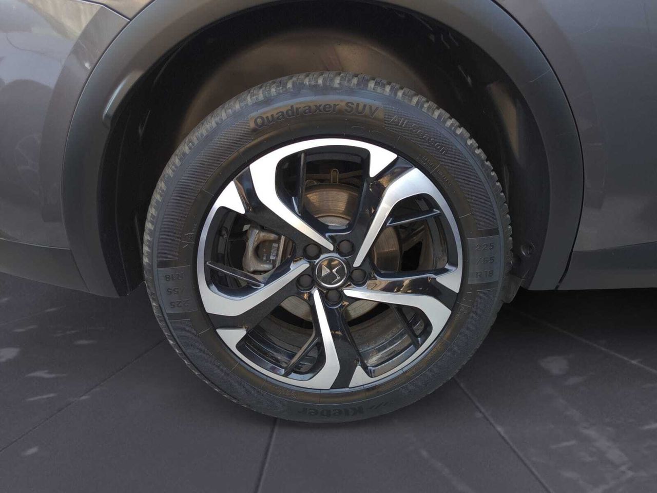 DS DS 7 CROSSBACK BLUE HDI 130 CV AUT BASTILLE  - Foto 2