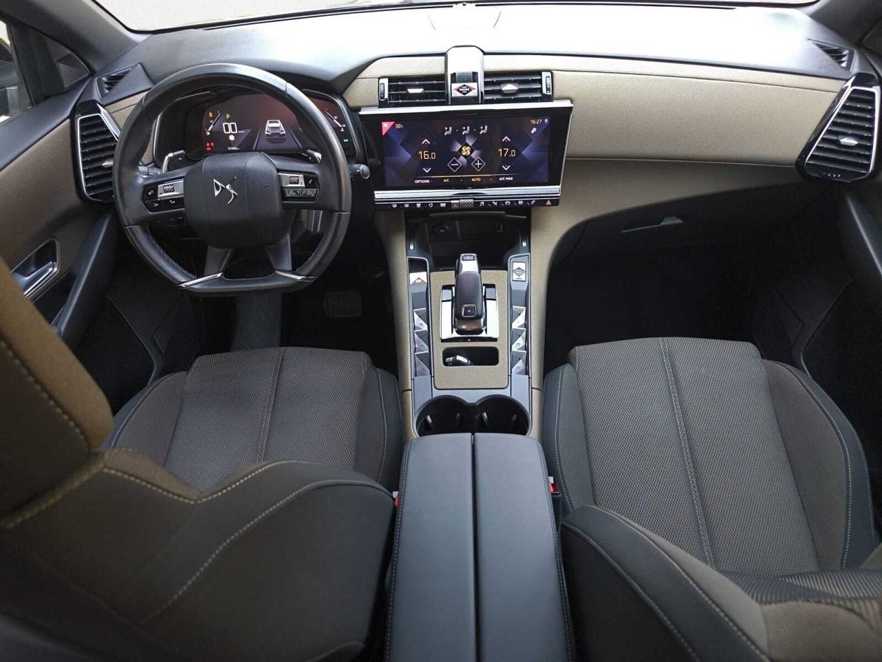 DS DS 7 CROSSBACK BLUE HDI 130 CV AUT BASTILLE  - Foto 2