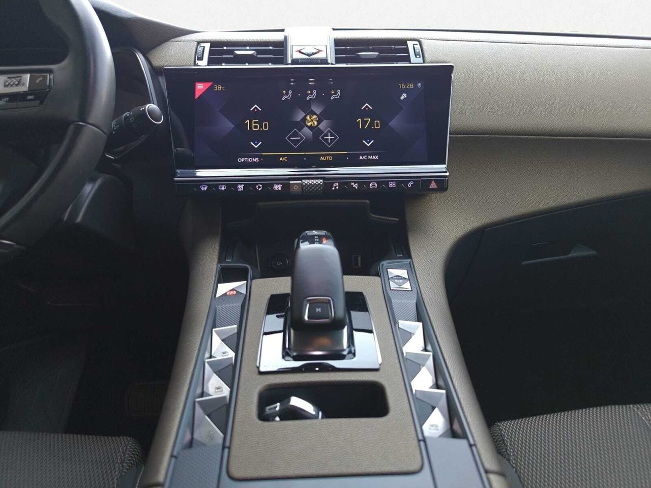 DS DS 7 CROSSBACK BLUE HDI 130 CV AUT BASTILLE  - Foto 2