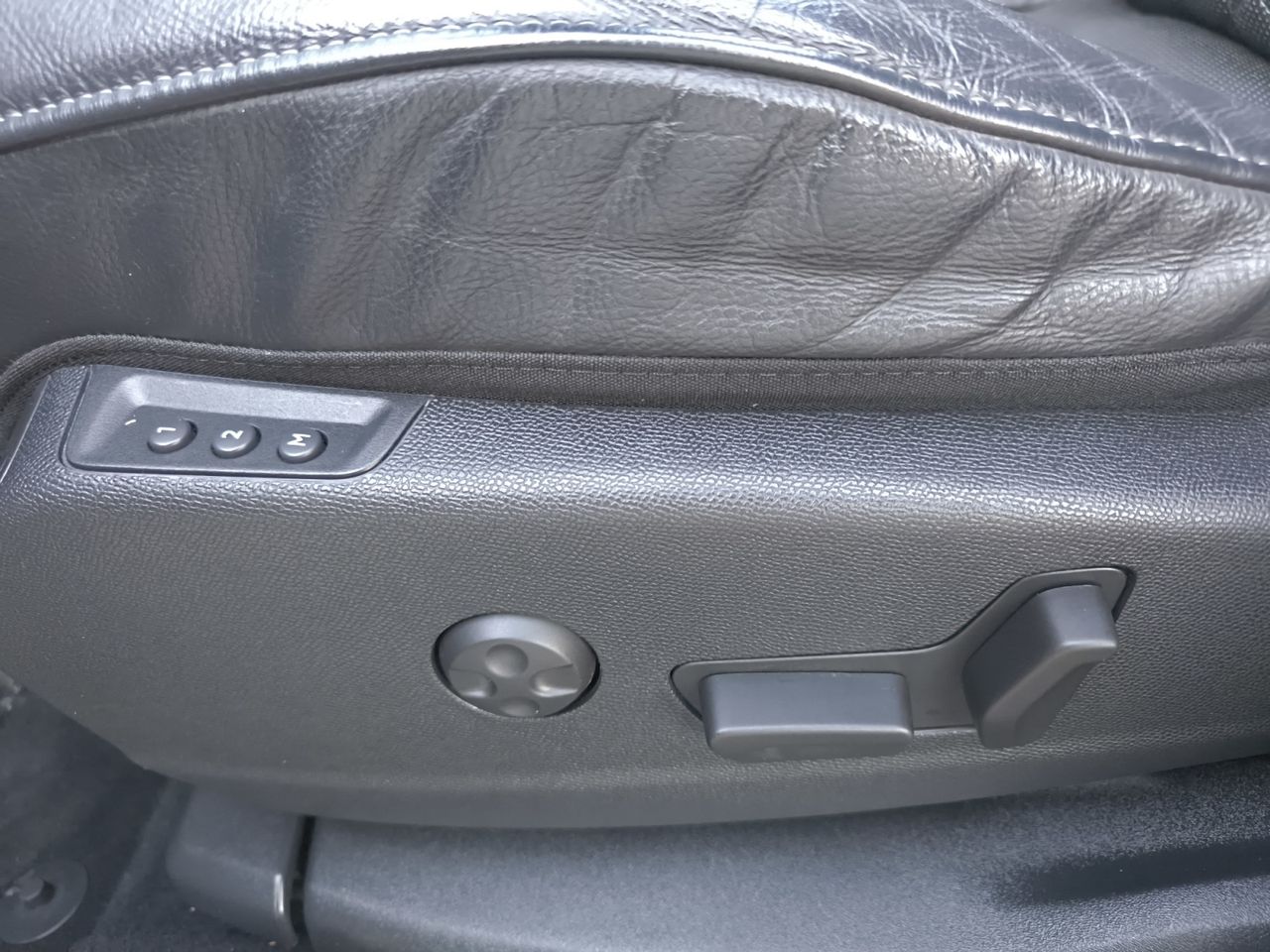 DS DS 7 CROSSBACK BLUE HDI 180 CV AUT GRAND CHIC  - Foto 2