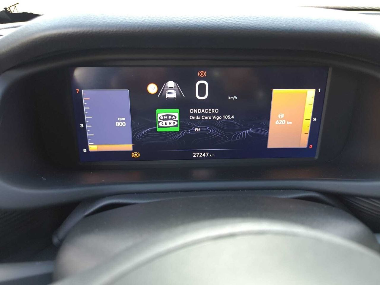 Jeep Avenger 1.2 ALTITUDE  - Foto 2