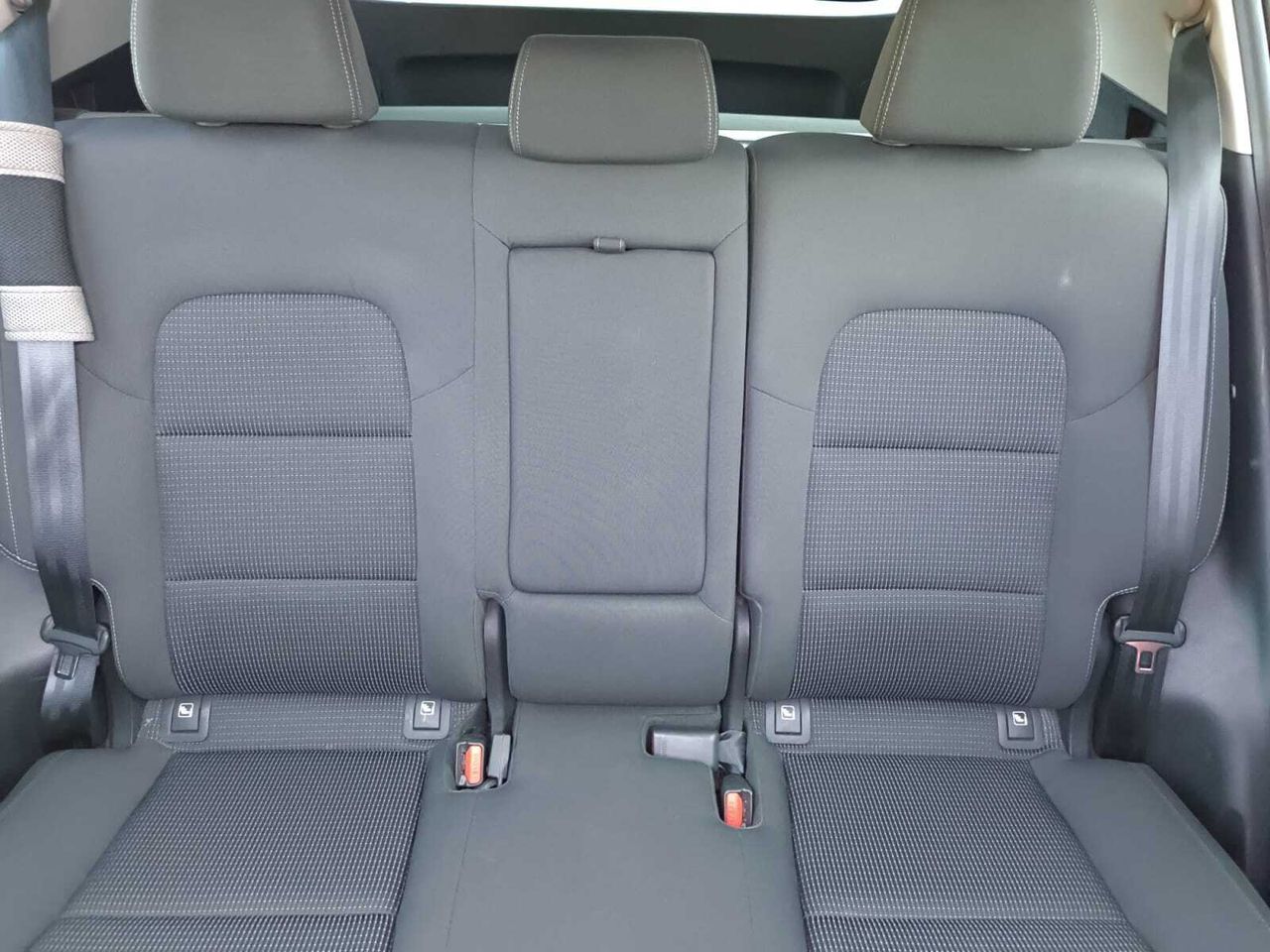 Kia Sportage CRDI 115 CV X TECH  - Foto 2