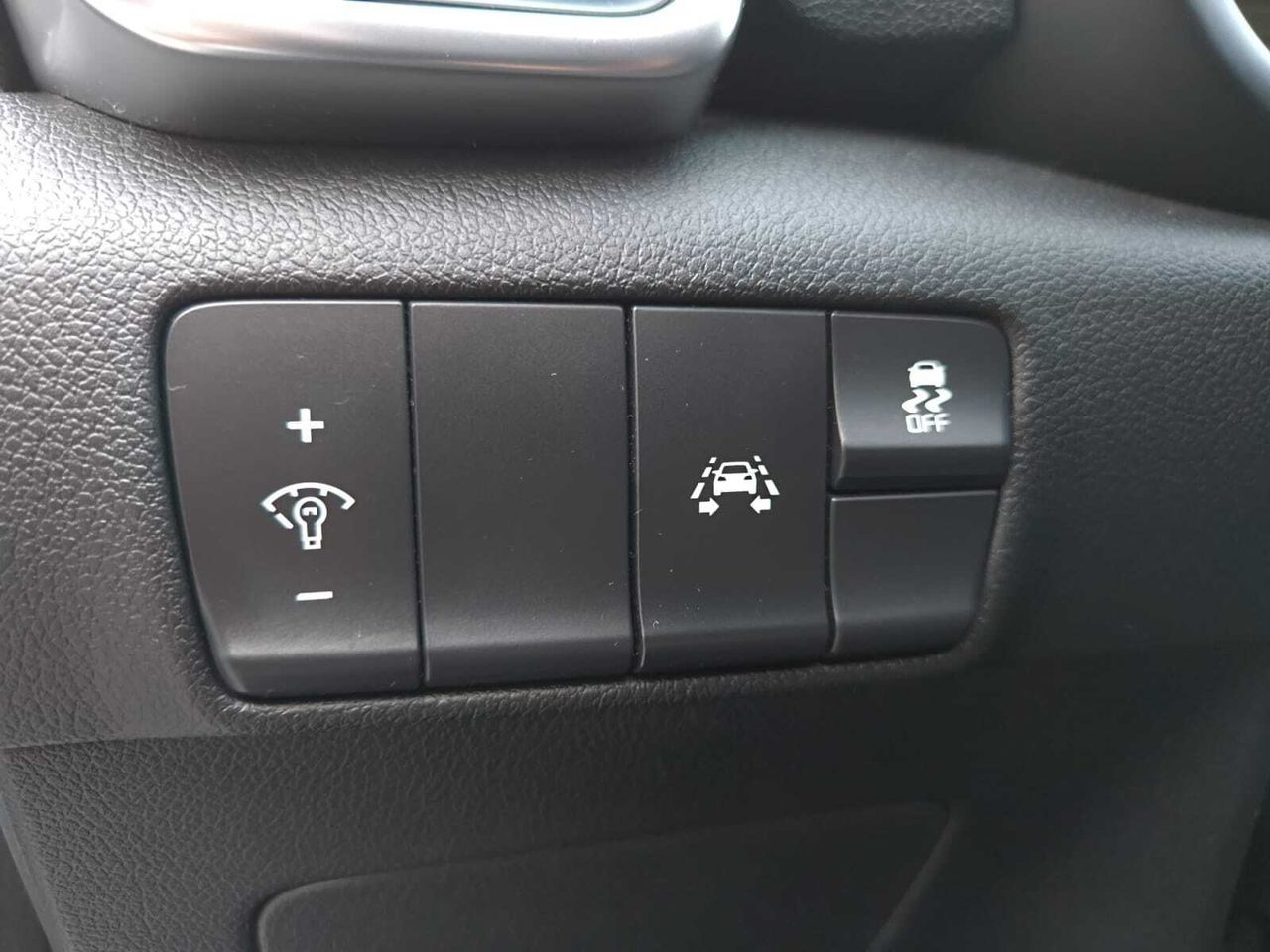 Kia Sportage CRDI 115 CV X TECH  - Foto 2