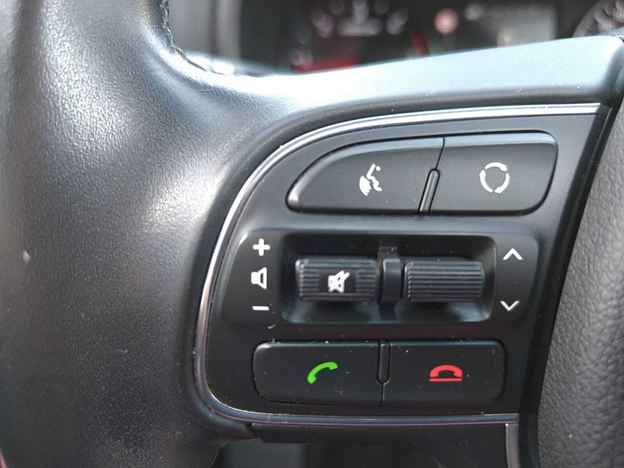 Kia Sportage CRDI 115 CV X TECH  - Foto 2