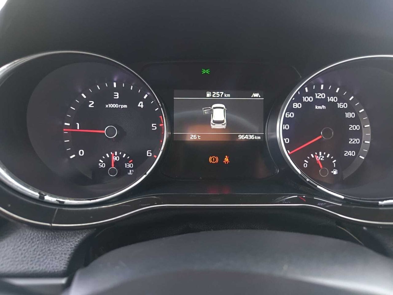 Kia XCeed 1.6 CRDI TECH  - Foto 2