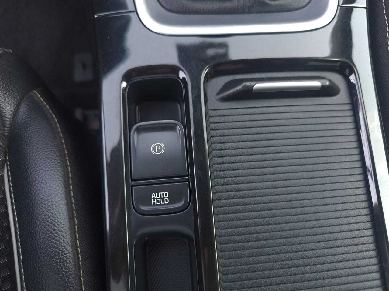 Kia XCeed 1.6 CRDI TECH  - Foto 2