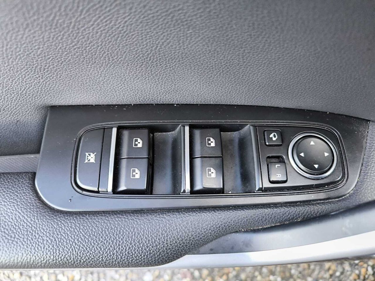 Kia XCeed 1.6 MHEV CRDI TECH 136 CV  - Foto 2