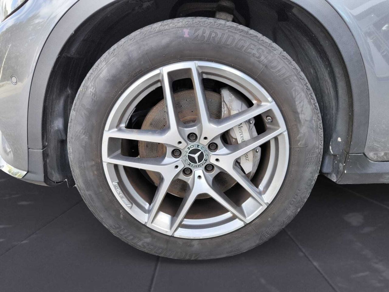 Mercedes GLC 220 D 4 MATIC AMG  - Foto 2