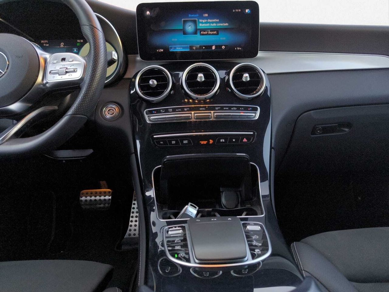 Mercedes GLC 220 D 4 MATIC AMG LINE  - Foto 2