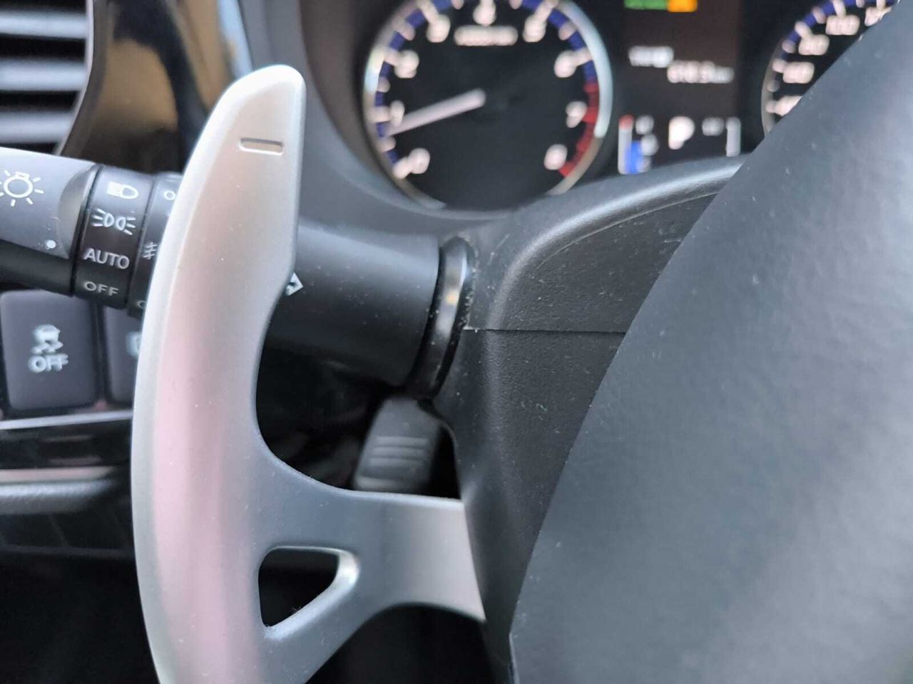 Mitsubishi Outlander 200 MPI MOTION 2WD 7 PLAZAS  - Foto 2