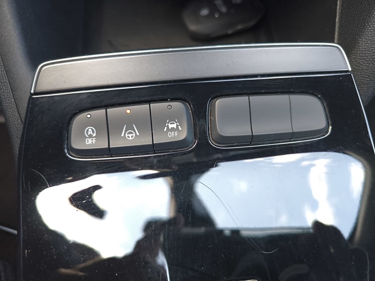 Opel Mokka ULTIMATE 1.2 T 96 KW 130 CV AUT  - Foto 2