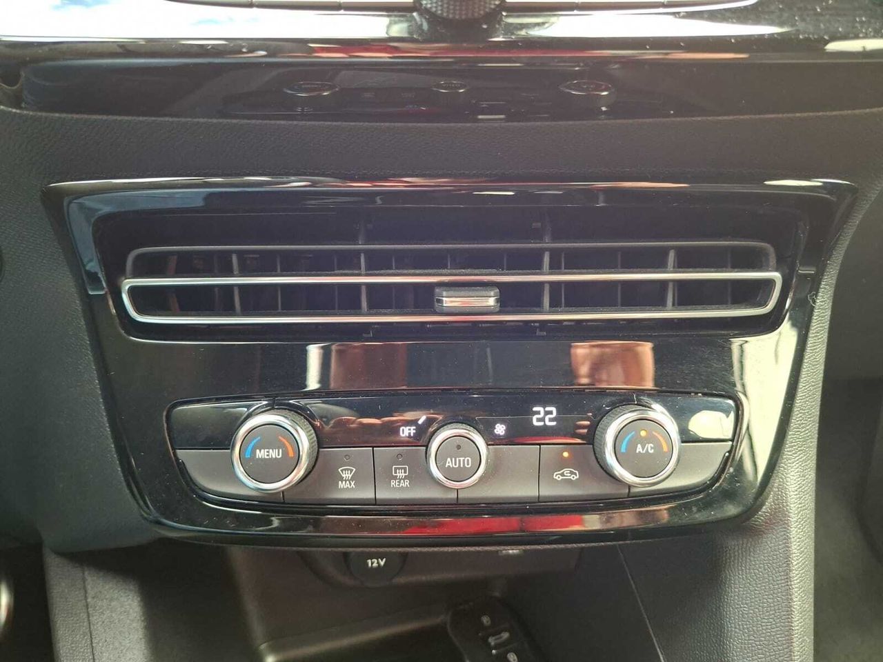 Opel Mokka ULTIMATE 1.2 T AT8 S/S 130 CV  - Foto 2