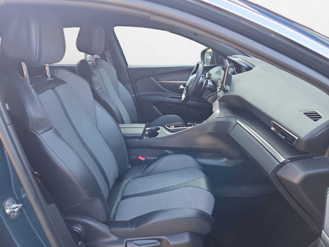 Peugeot 3008 ALLURE PACK BLUE HDI 130 CV EAT8  - Foto 2