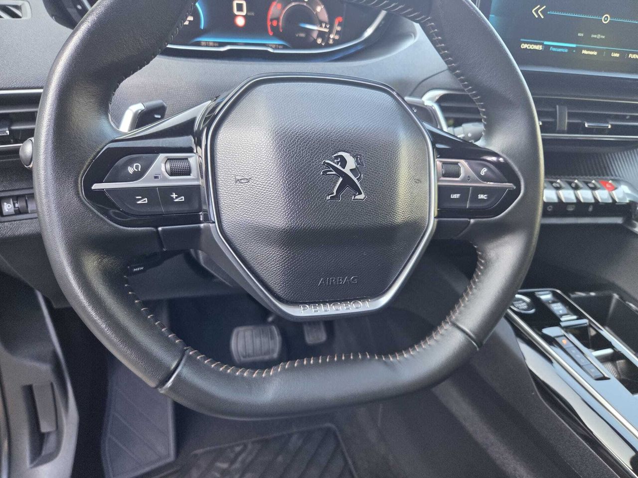 Peugeot 3008 ALLURE PACK BLUE HDI 130 CV EAT8  - Foto 2