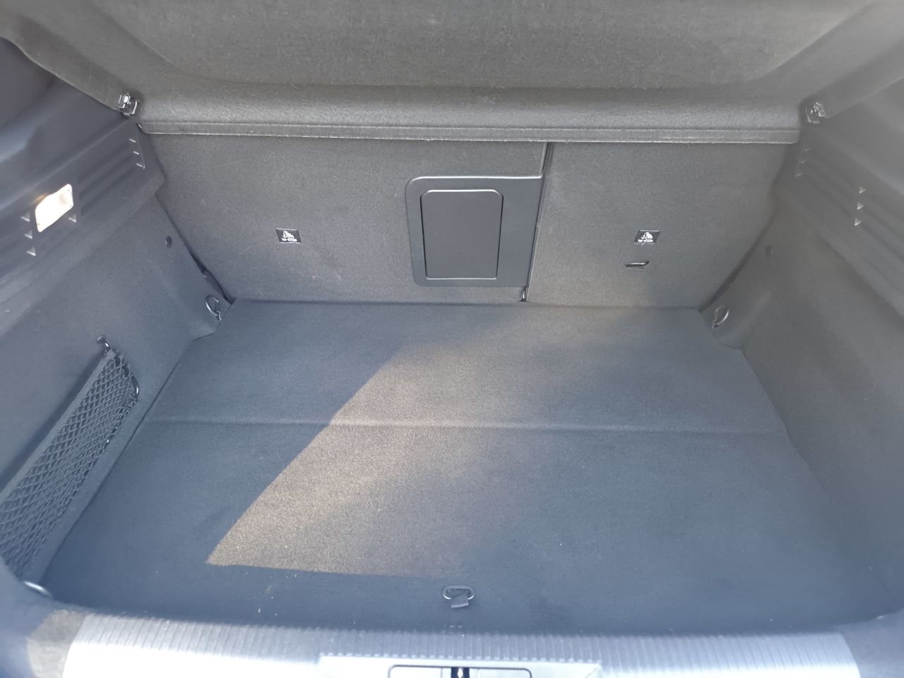 Peugeot 308 ALLURE HYBRD 180 e EAT8  - Foto 2