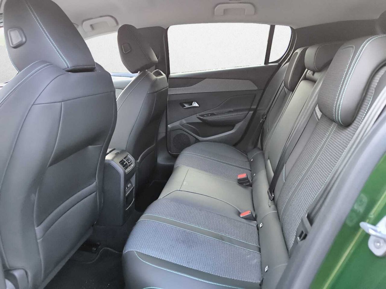 Peugeot 308 ALLURE PACK BLUE HDI 130 CV  - Foto 2