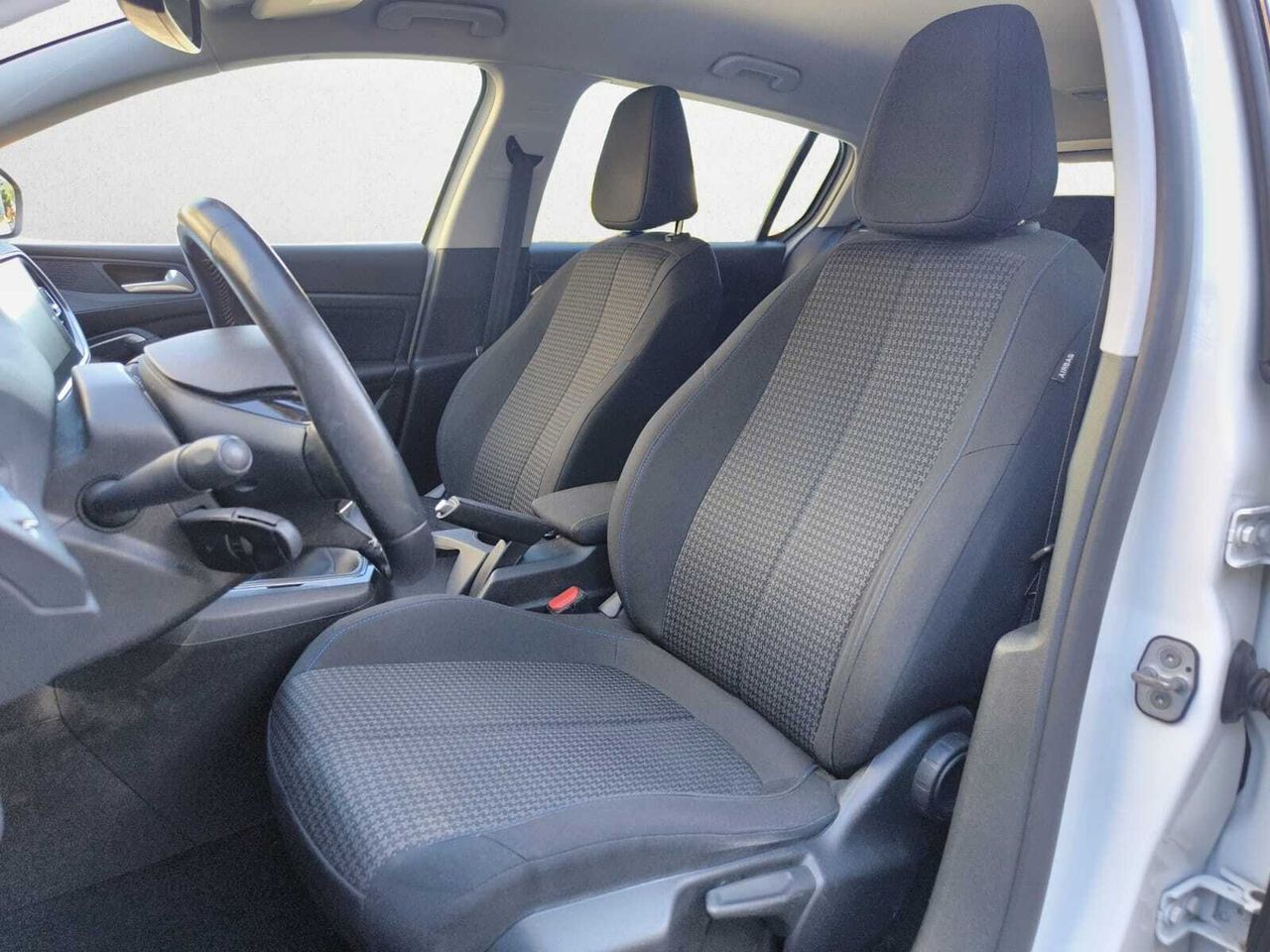 Peugeot 308 STYLE BLUE HDI 100 CV  - Foto 2