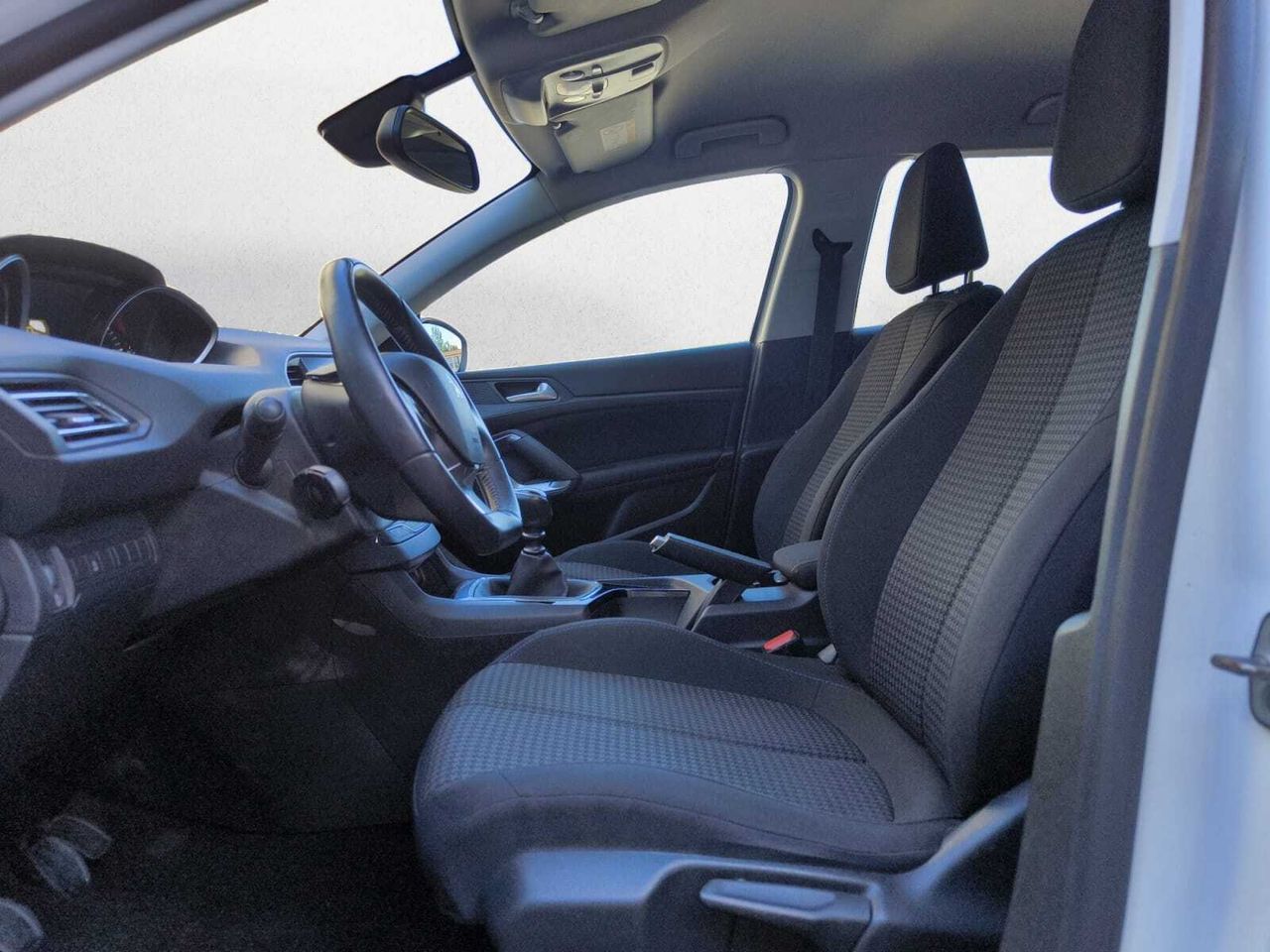 Peugeot 308 STYLE BLUE HDI 100 CV  - Foto 2