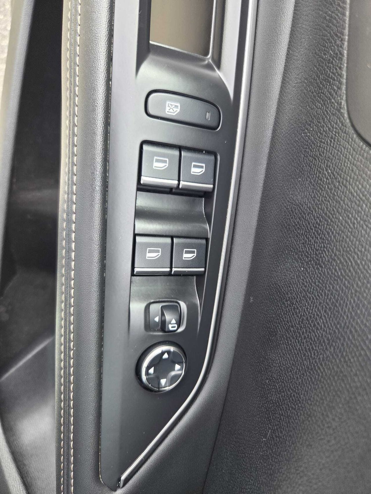 Peugeot 5008 GT BLUE HDI 130 CV EAT8  - Foto 2