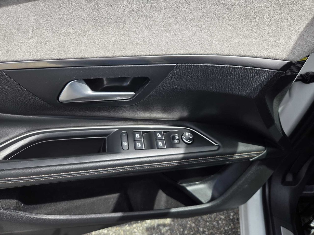 Peugeot 5008 GT BLUE HDI 130 CV EAT8  - Foto 2