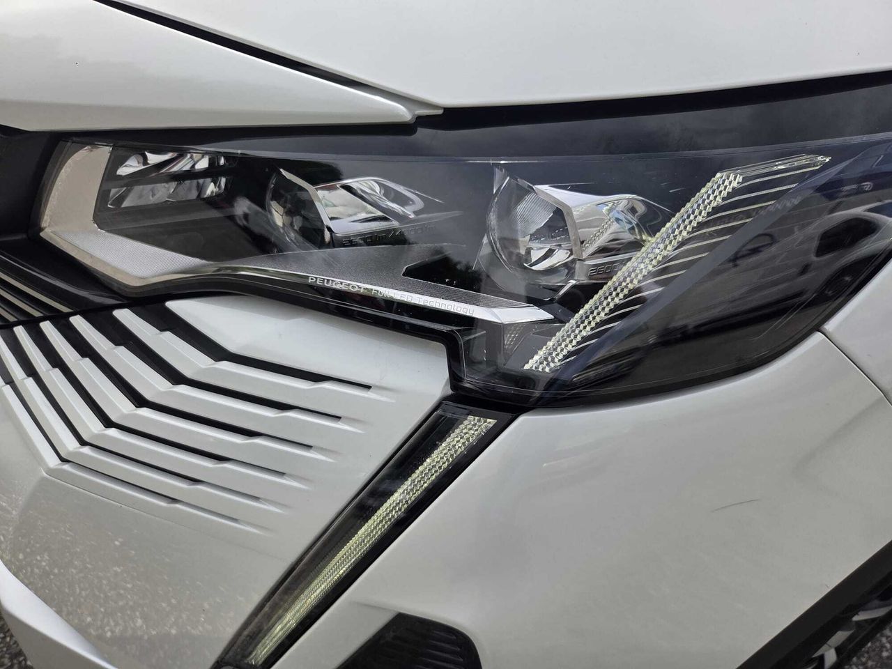 Peugeot 5008 GT BLUE HDI 130 CV EAT8  - Foto 2