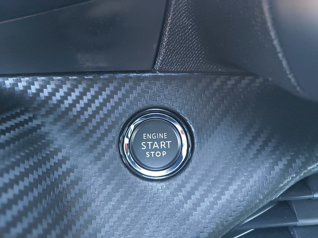 Peugeot e-2008 GT LINE ELECTRICO 136 CV  - Foto 2