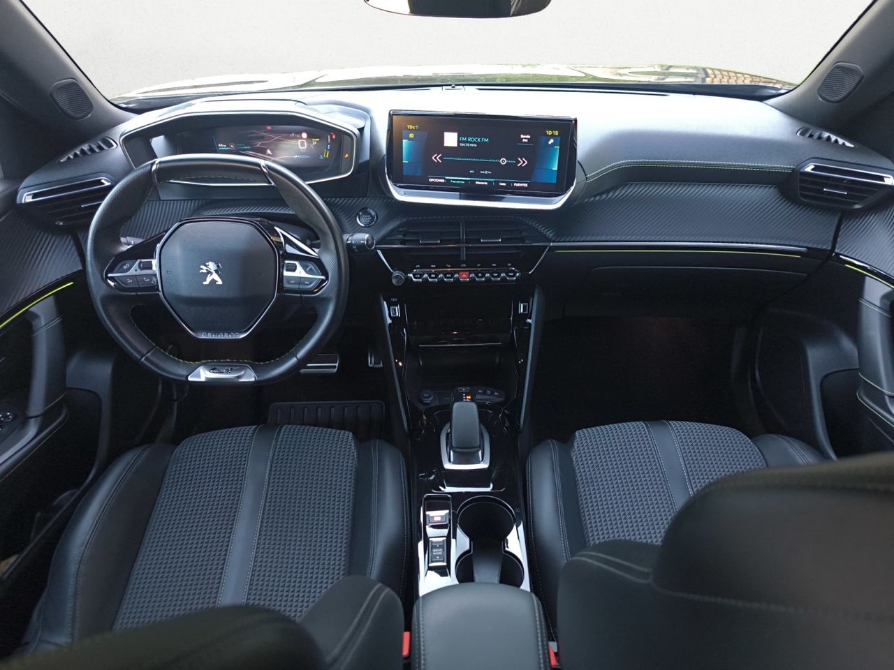 Peugeot e-2008 GT LINE ELECTRICO 136 CV  - Foto 2