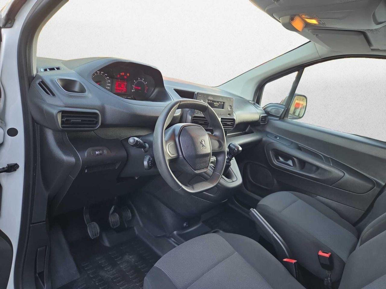 Peugeot Partner PRO STANDARD 600 KG BLUE HDI 100 CV  - Foto 2