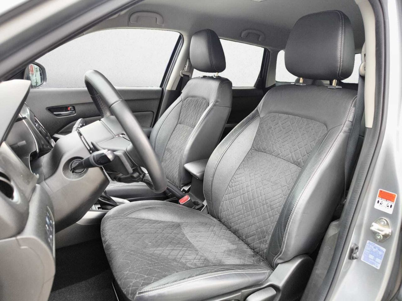 Suzuki Vitara 1.5 GLX 4WD STRONG HYBRID AUTO  - Foto 2