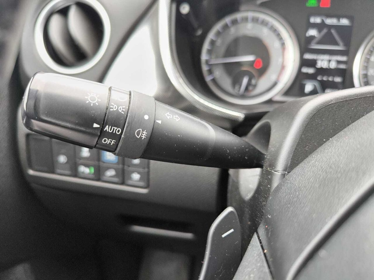 Suzuki Vitara 1.5 GLX 4WD STRONG HYBRID AUTO  - Foto 2