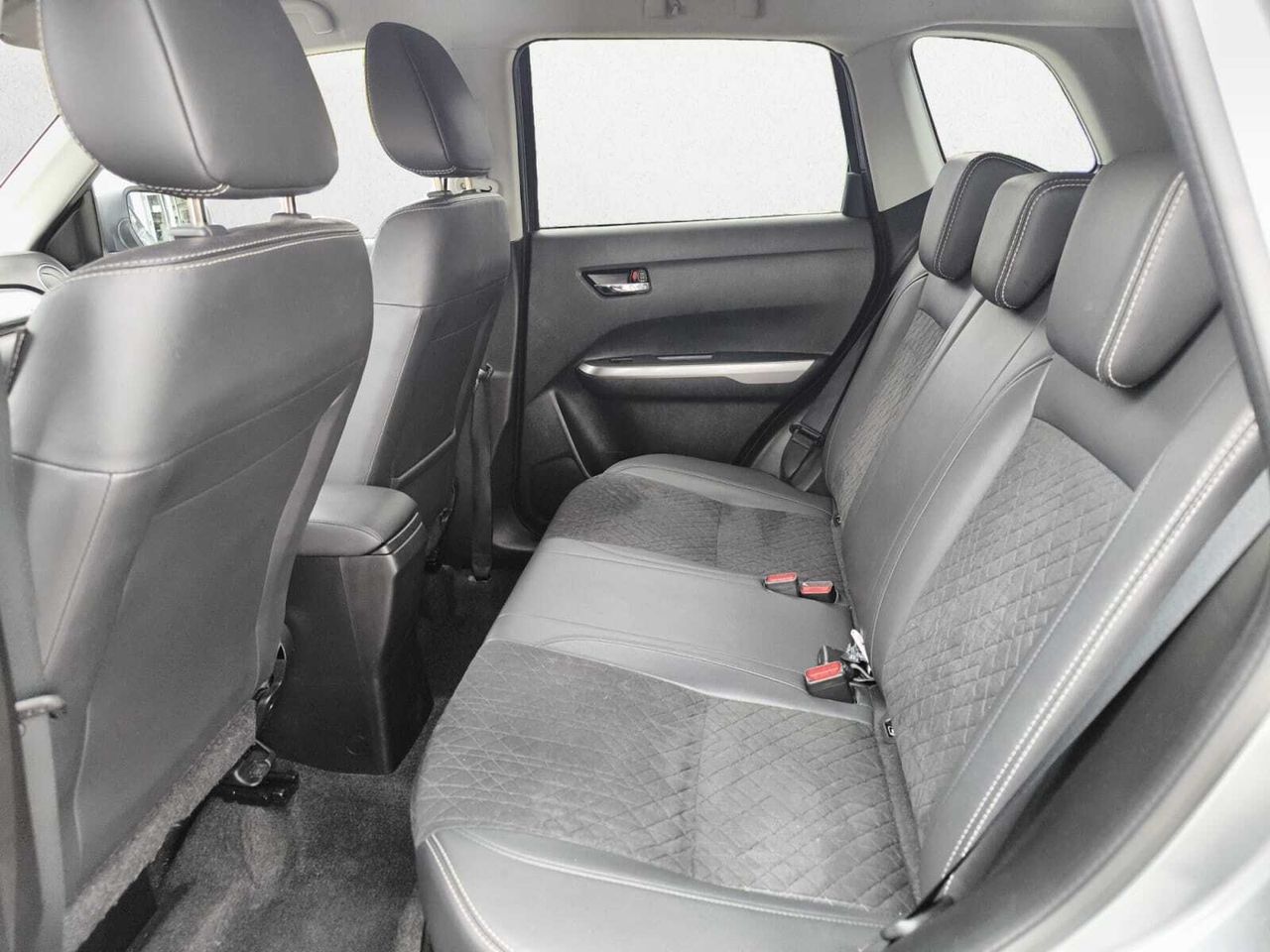 Suzuki Vitara 1.5 GLX 4WD STRONG HYBRID AUTO  - Foto 2