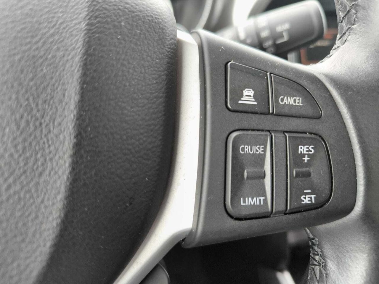 Suzuki Vitara 1.5 GLX 4WD STRONG HYBRID AUTO  - Foto 2