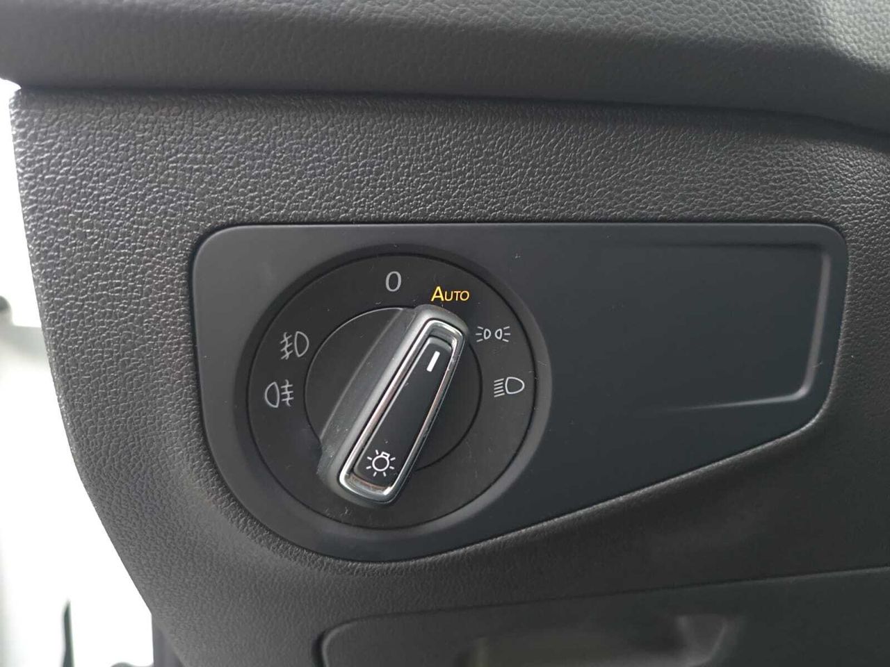 Volkswagen Tiguan R LINE 2.0 TDI 150 CV DSG  - Foto 2