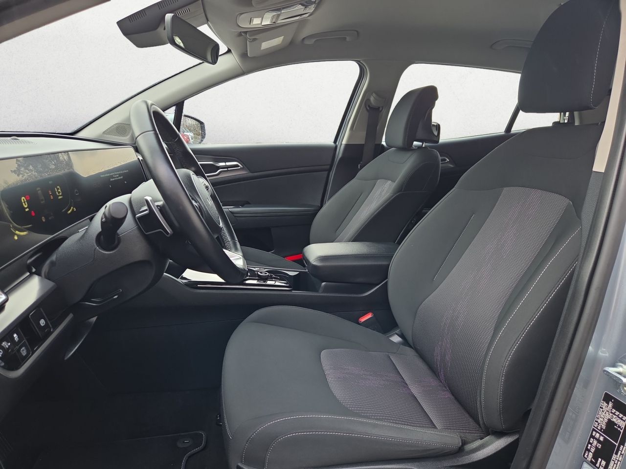 Kia Sportage 1.6 T-GDI HEV 230 CV DRIVE 4X2 - Foto 2