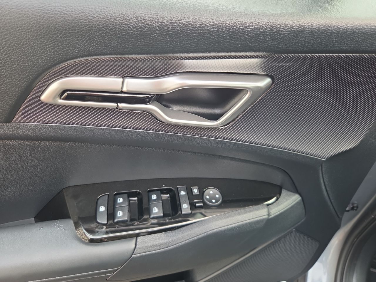 Kia Sportage 1.6 T-GDI HEV 230 CV DRIVE 4X2 - Foto 2