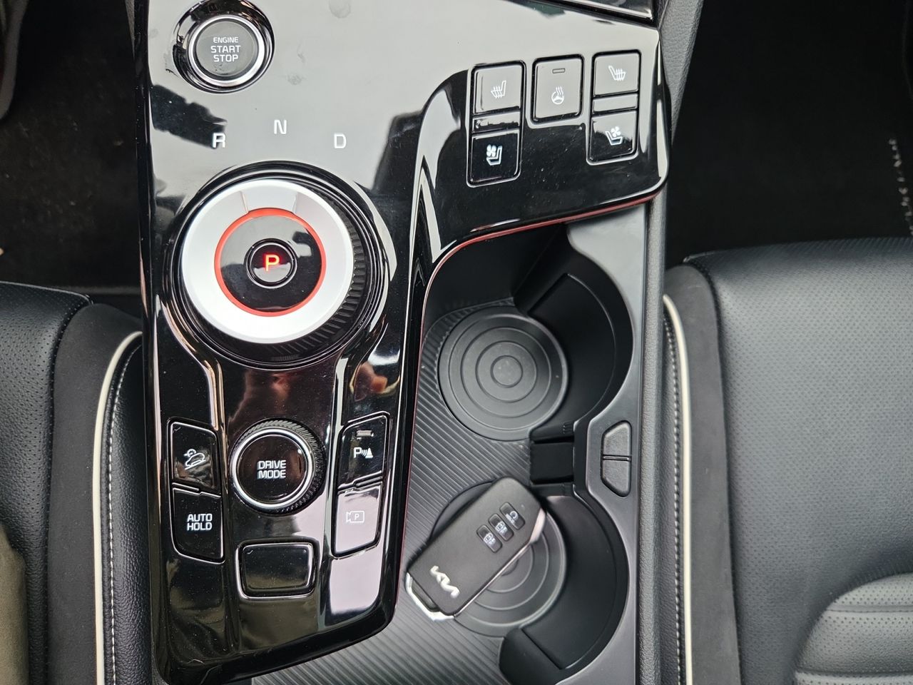 Kia Sportage 1.6 T-GDI HEV 230 CV GT LINE 4X2 - Foto 2