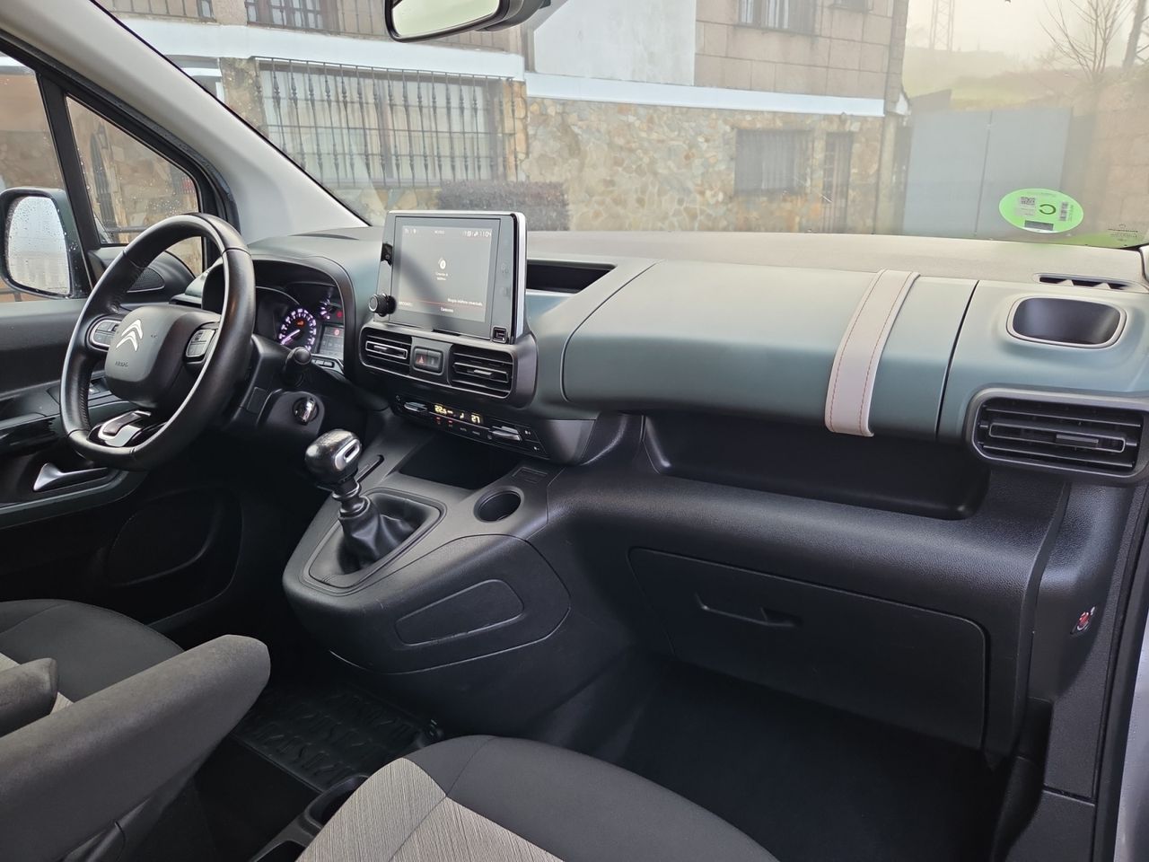 Citroën Berlingo TALLA M BLUE HDI 130 CV SHINE  - Foto 2