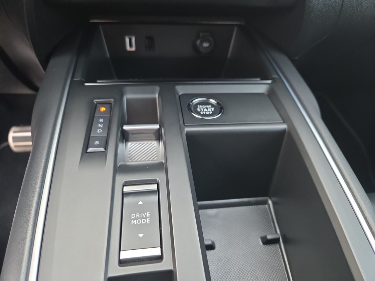 Citroën C5 Aircross PLUG IN HYBRID 225 e EAT8 SHINE PACK  - Foto 2