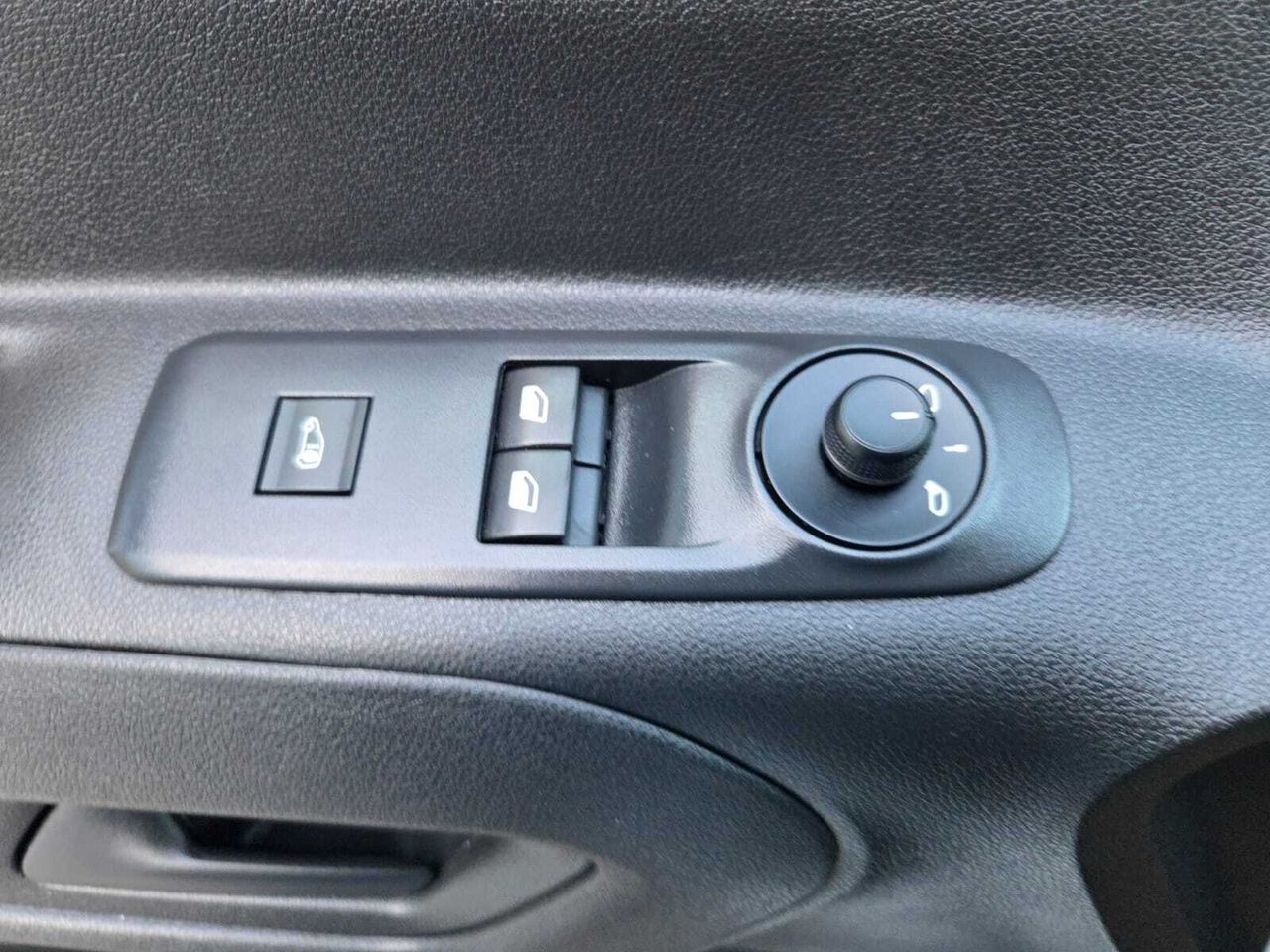 Citroën Berlingo VAN TALLA M CONTROL BLUE HDI 100 CV  - Foto 2