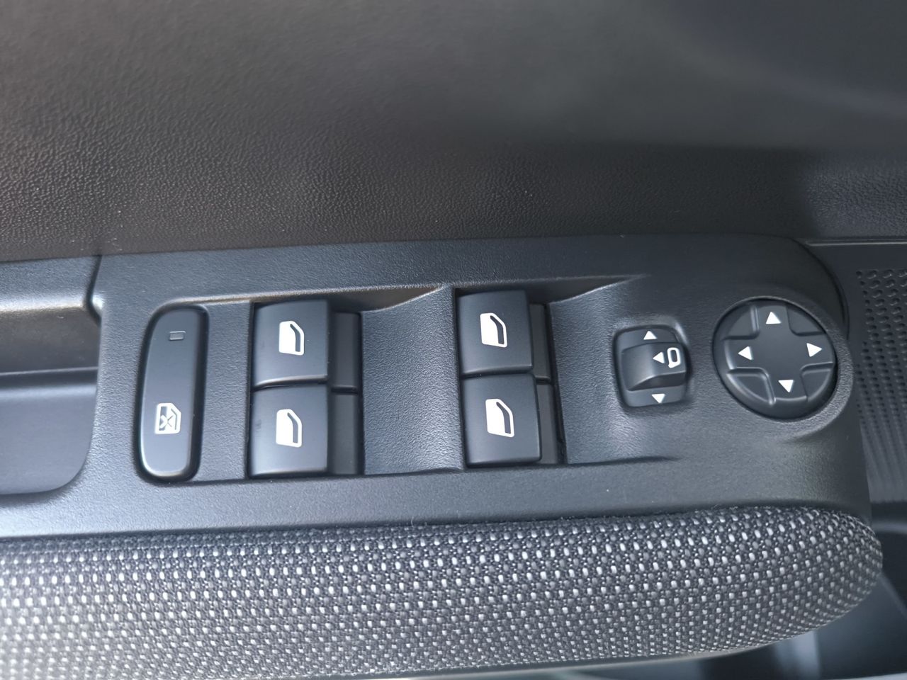 Citroën C3 Aircross BLUE HDI 110 CV C SERIES - Foto 2