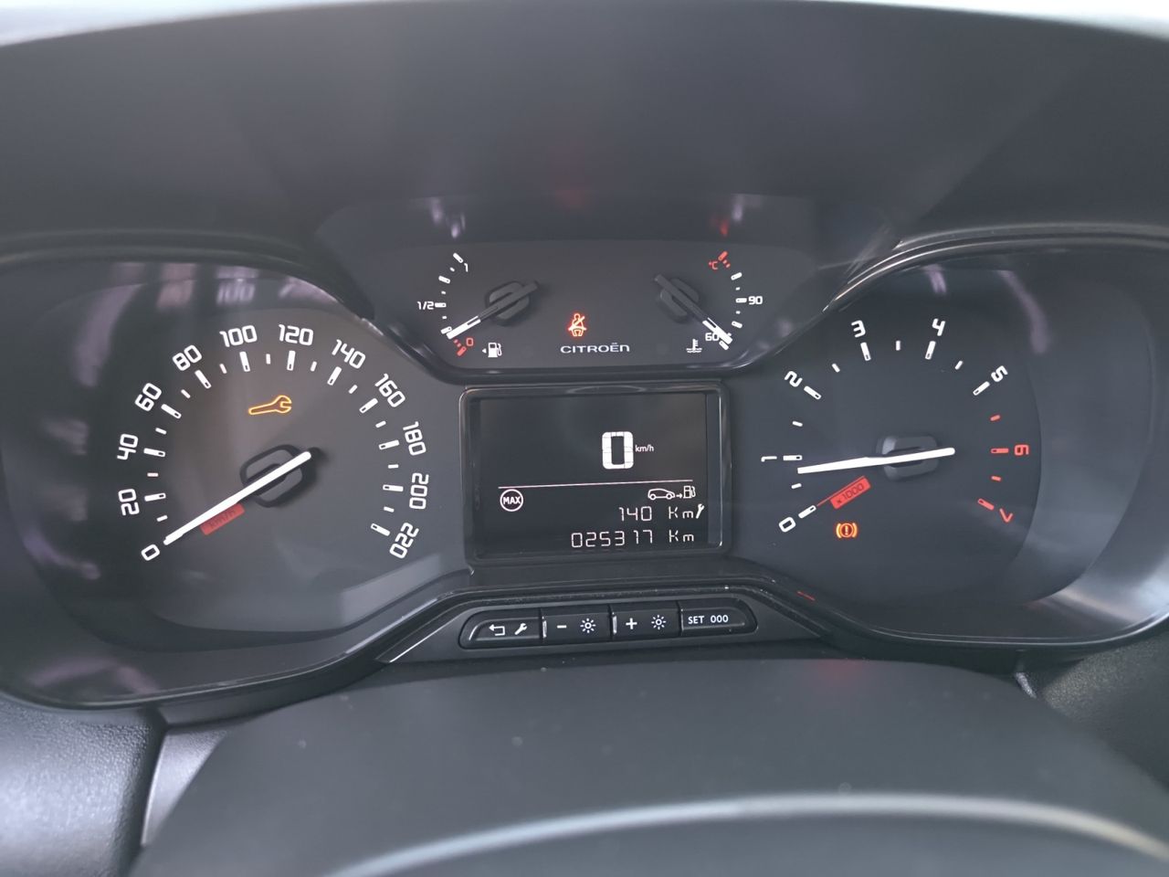 Citroën C3 Aircross BLUE HDI 110 CV C SERIES  - Foto 2