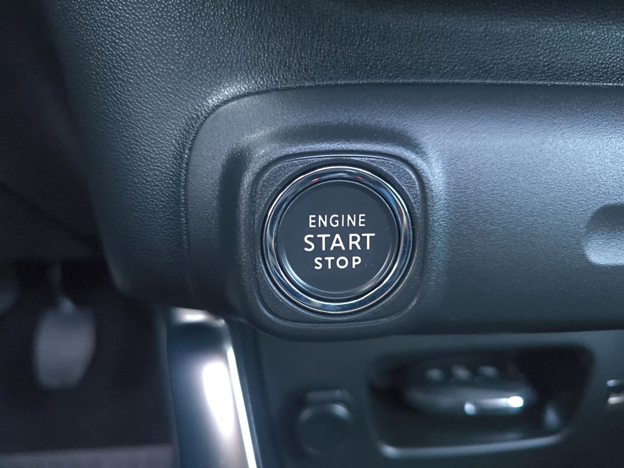 Citroën C3 Aircross BLUE HDI 110 CV SHINE PACK -TECHO PANORAMICO  - Foto 2