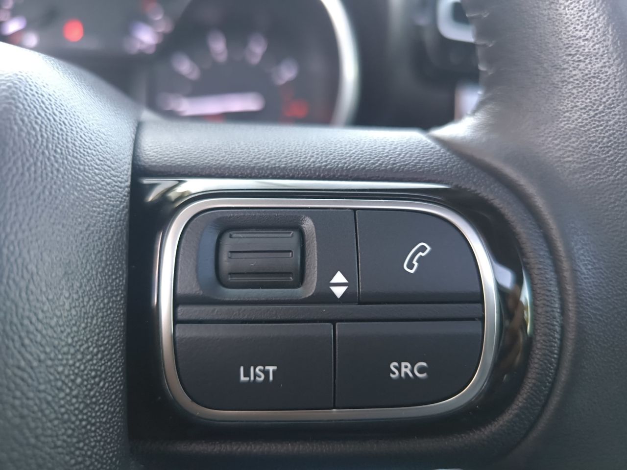 Citroën C3 Aircross BLUE HDI 110 CV SHINE PACK -TECHO PANORAMICO - Foto 2